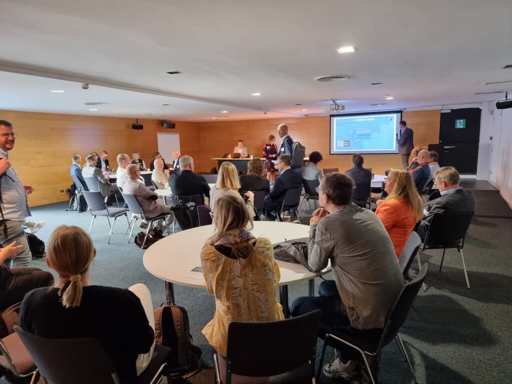 Workshopdeltagare på IoT Sveriges och Aero Visions gemensamma arrangemang på Busines Forum, Barcelona.